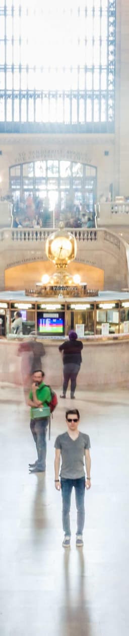 Raynor - Jaskolski logo